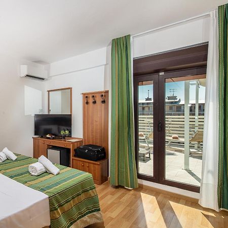 Hotel Bembo Бібіоне Екстер'єр фото