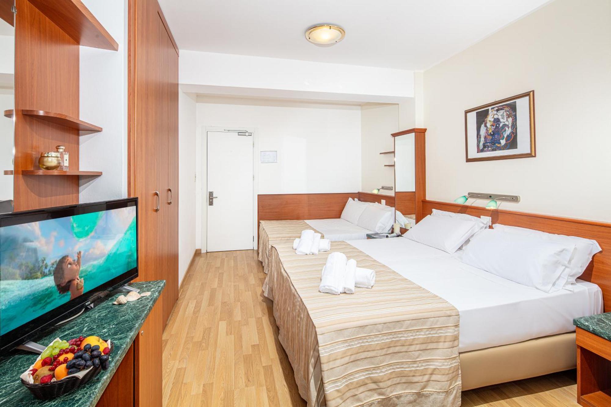 Hotel Bembo Бібіоне Екстер'єр фото
